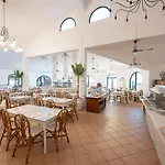 Cala Nostra Resort *